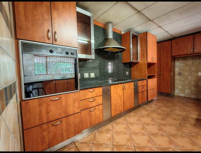4 BEDROOM HOUSE FOR SALE IN ARCON PARK